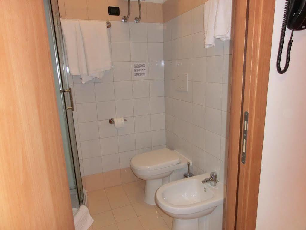 Reale House Rooms Rome Buitenkant foto
